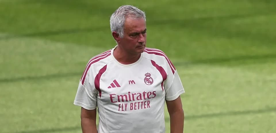 Murinho treningda, Real Madrid formasida