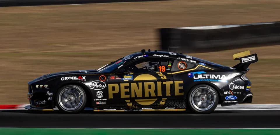 Racing car number 19 during a speed event