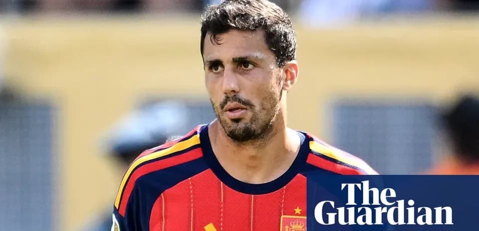 Futbolchi Ispaniya terma jamoasi formasi bilan