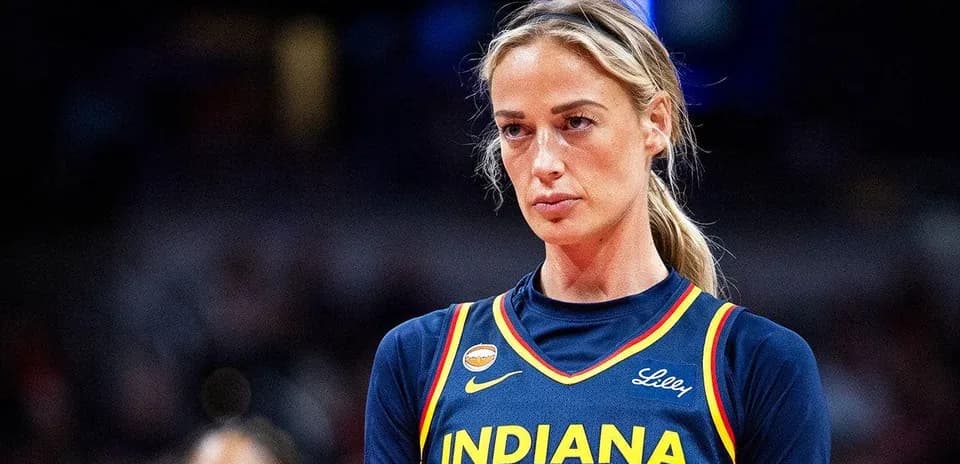 Basketball player in Indiana jersey during game
