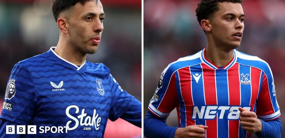 Everton and Crystal Palace players in team jerseys