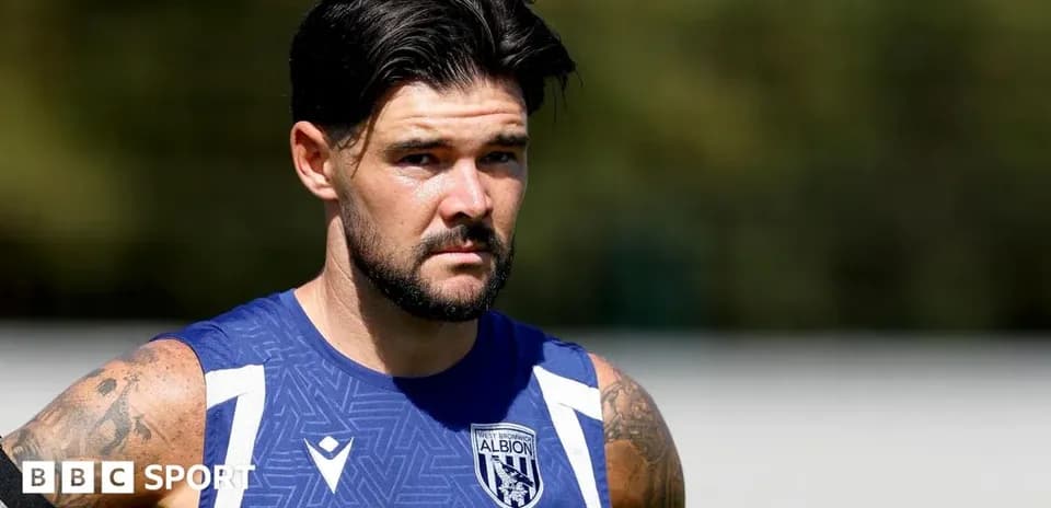 Futbolchi treningda, West Bromwich Albion formasida