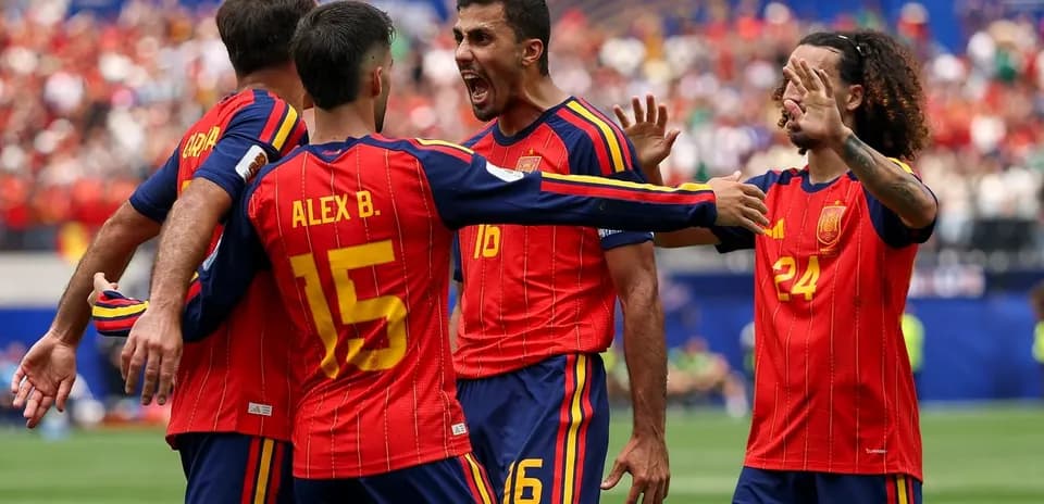 Ispaniya futbolchilarining gol nishonlash momenti