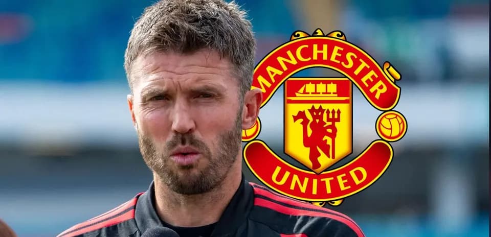 Menejer intervyu berayotgan Manchester United ko'rsatuvi