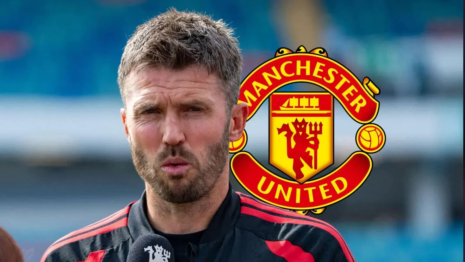 Menejer intervyu berayotgan Manchester United ko'rsatuvi