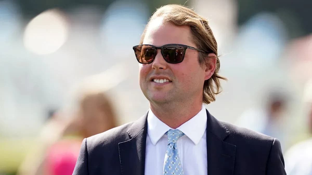 Man wearing sunglasses at outdoor event