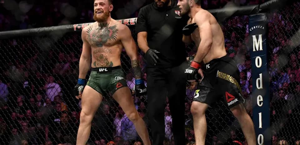 Conor McGregor and Khabib Nurmagomedov in octagon