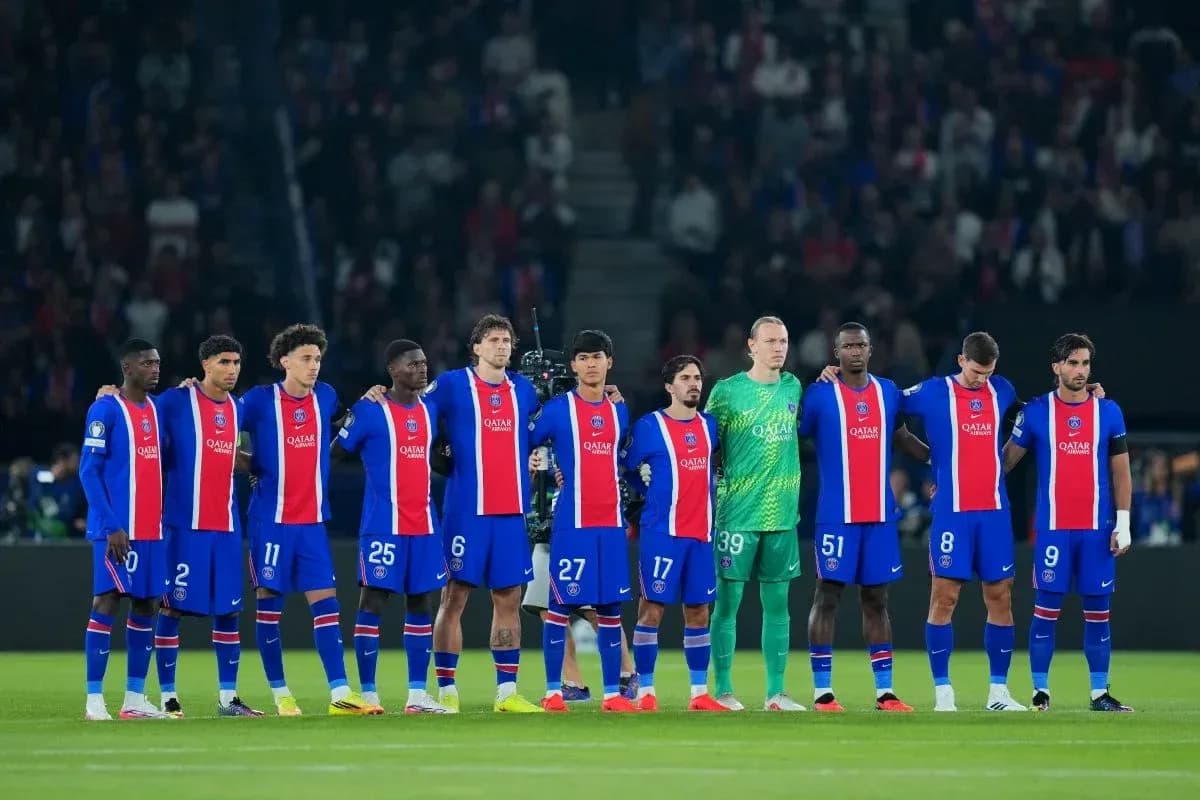PSG players lined up before a match