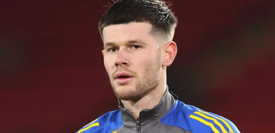 Futbolchi mashg'ulotda, o'yin maydonida
