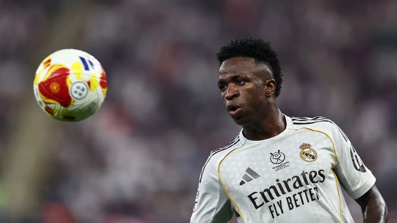Vinicius Jr. controlling the ball during match