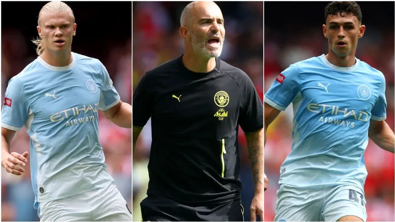Manchester City players and coach during match