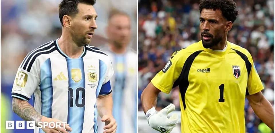 Lionel Messi and goalkeeper in action during match
