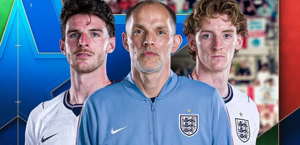 England coach with two players posing for photo