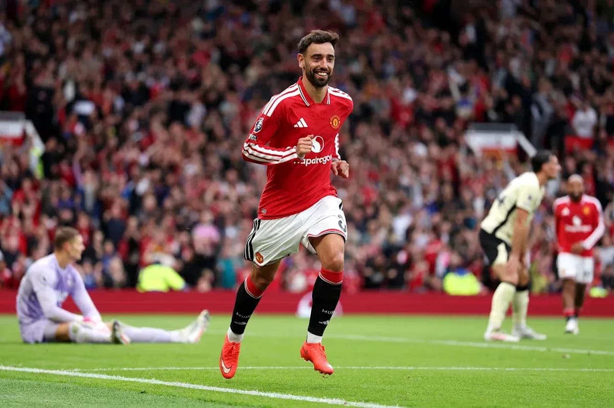 Bruno Fernandes celebrating a goal at Old Trafford