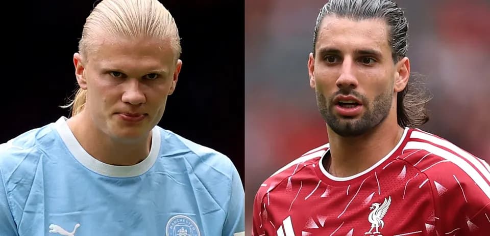 Erling Haaland and player in Liverpool jersey