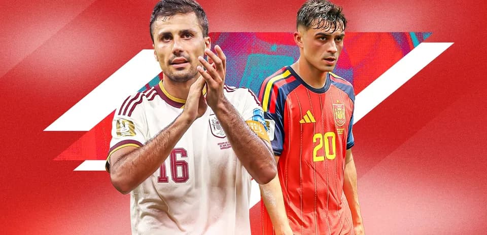 Ikkita futbolchi, Meksika va Ispaniya formalarida
