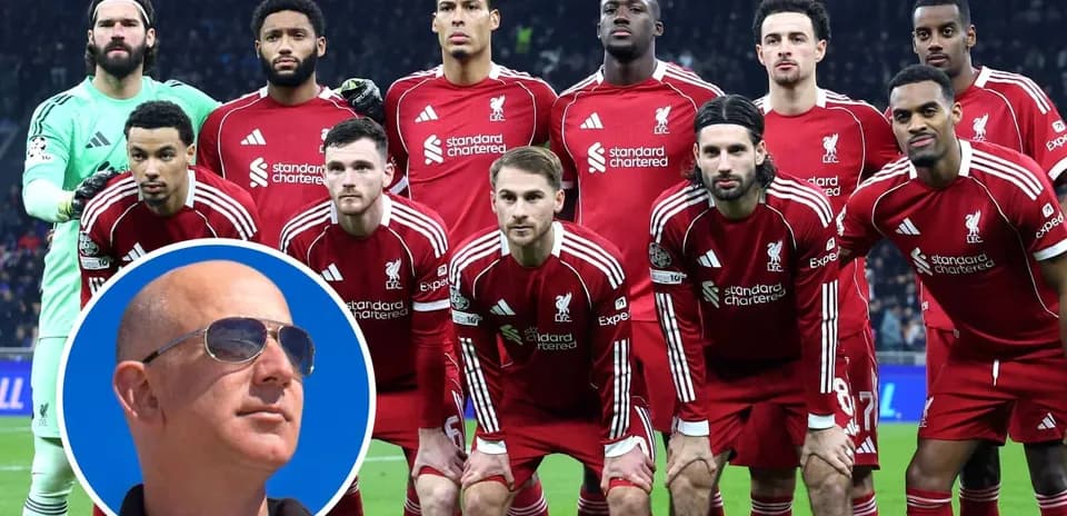 Liverpool FC team posing for group photo
