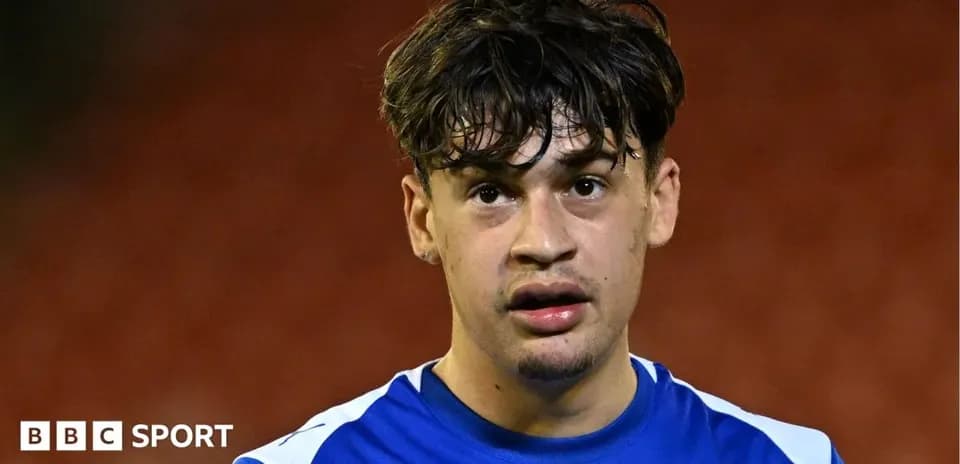 Futbolchi o'yinidan keyin yaqin planda