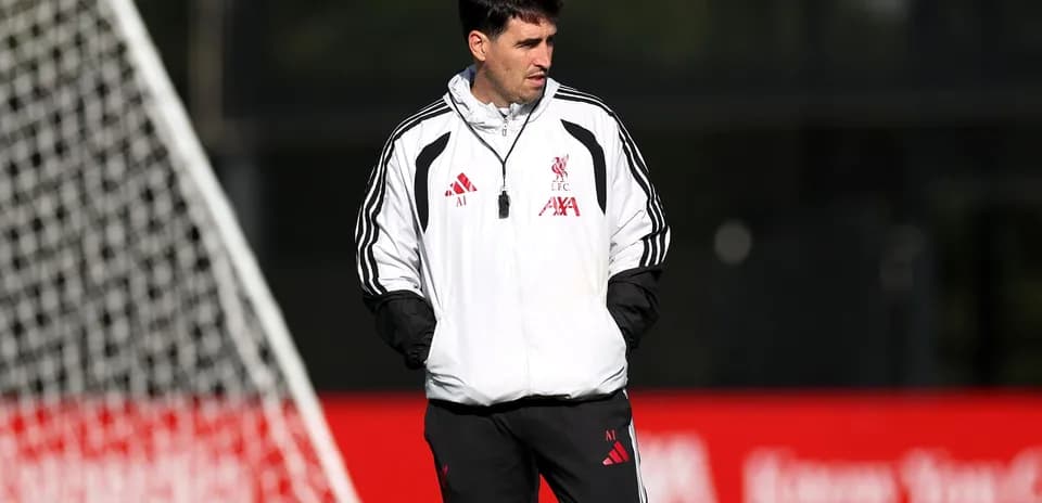 Trener Liverpool FC treningdan keyin fikr yuritmoqda