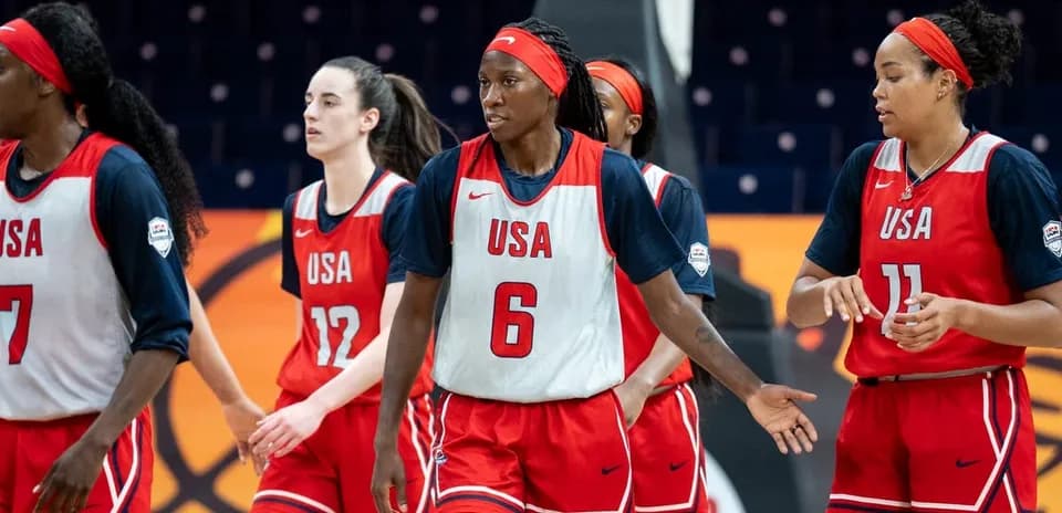 USA women's basketball team during practice session