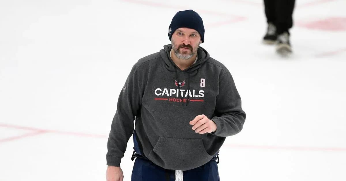 O'yinchi muzda trening o'tkazmoqda, Capitals formasi bilan