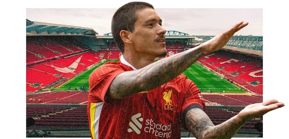 Futbolchi Anfield stadionida joylashgan