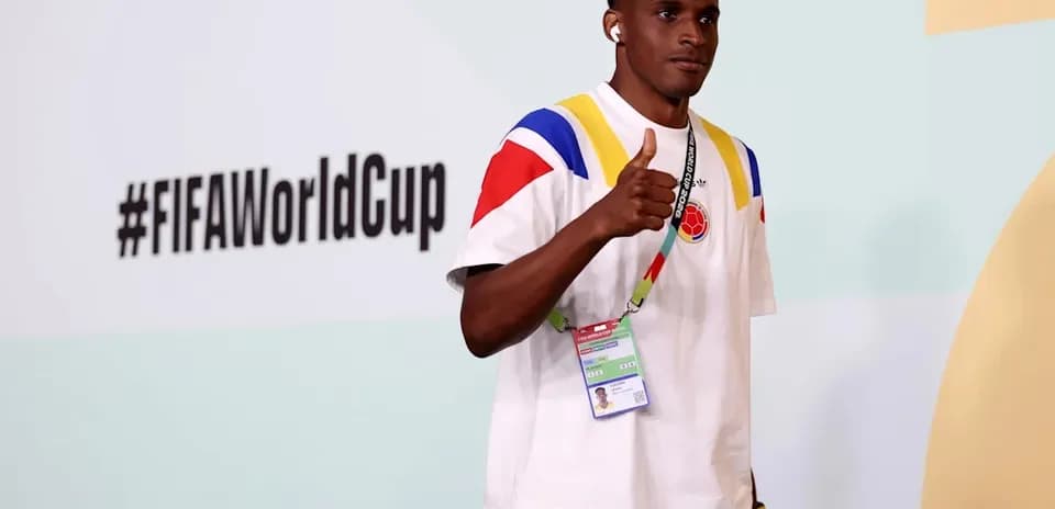 Futbolchi FIFA World Cup tadbirida tasvirlangan