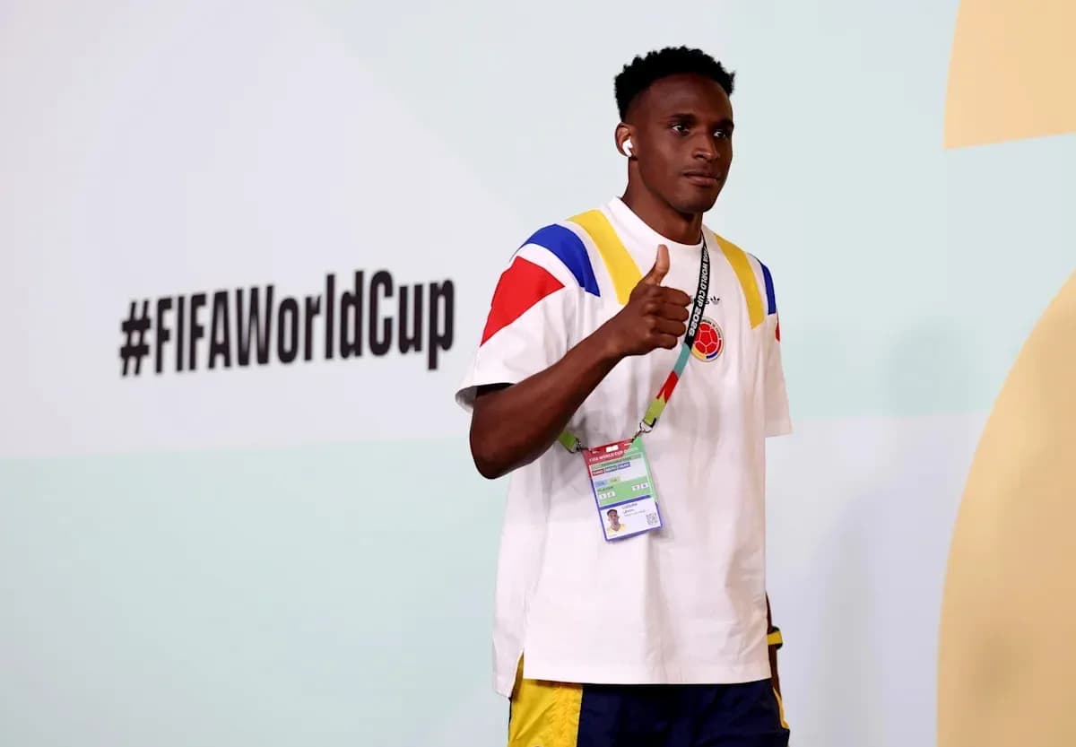 Futbolchi FIFA World Cup tadbirida tasvirlangan