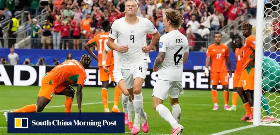 Norway players celebrating a goal against Ivory Coast