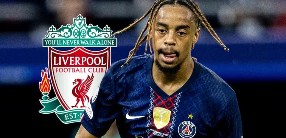 Futbolchi PSG formasida harakatda