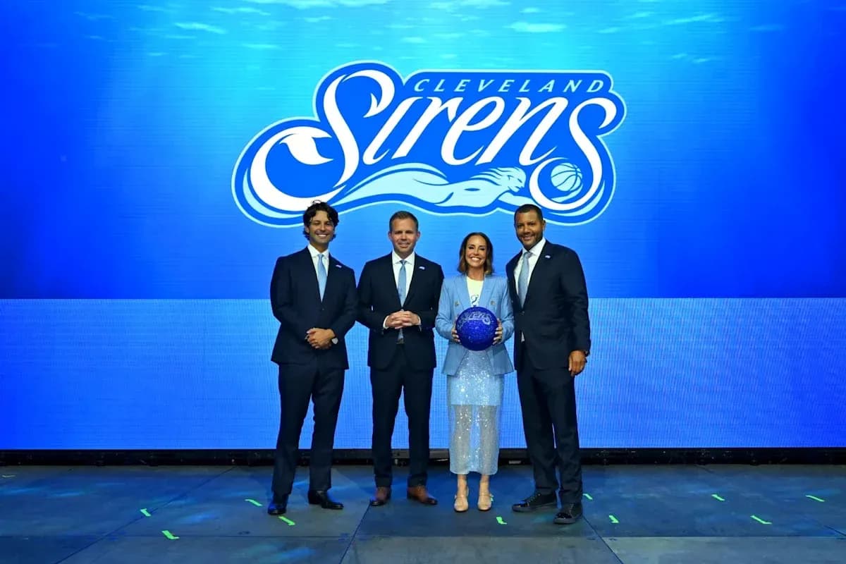 Cleveland Sirens team announcement event with executives Cleveland Sirens team announcement event with executives