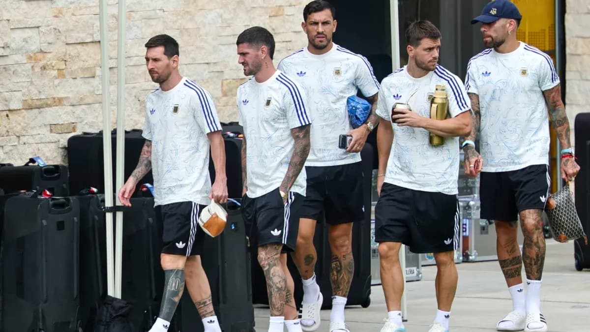 Argentina players walking in training gear Argentina players walking in training gear