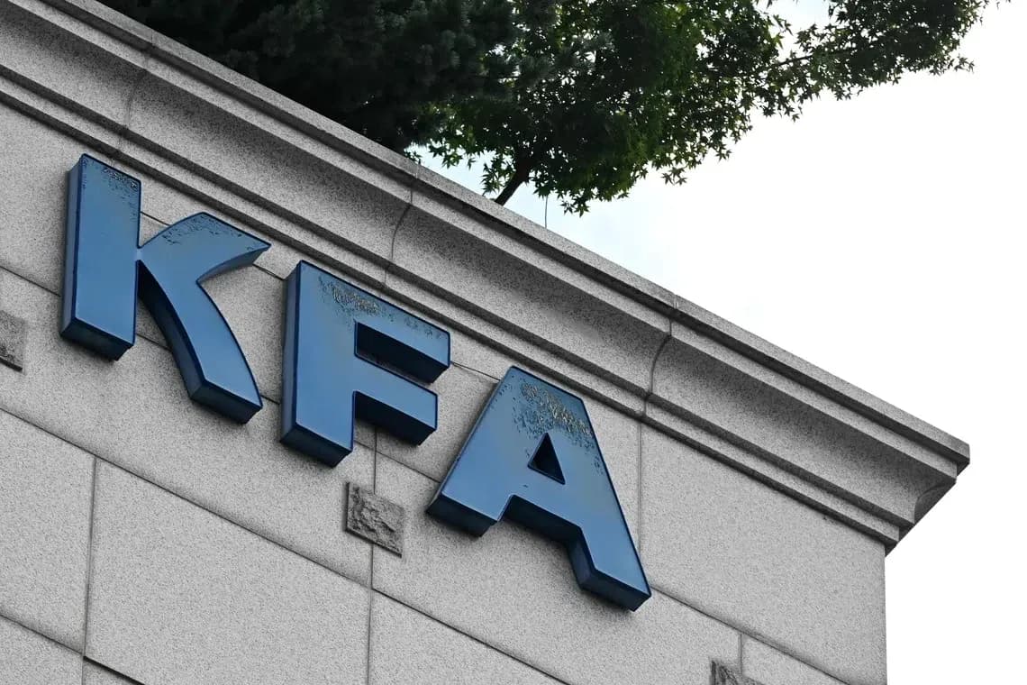 KFA logotipi binoda ko'rinadi KFA logotipi binoda ko'rinadi