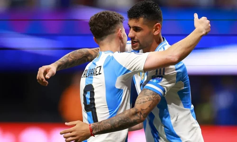 Duo of Argentine players celebrating a goal Duo of Argentine players celebrating a goal
