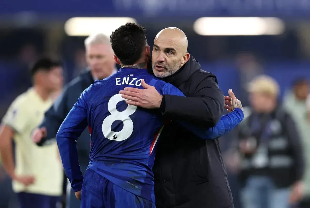 Enzo hugs coach after the match Enzo hugs coach after the match