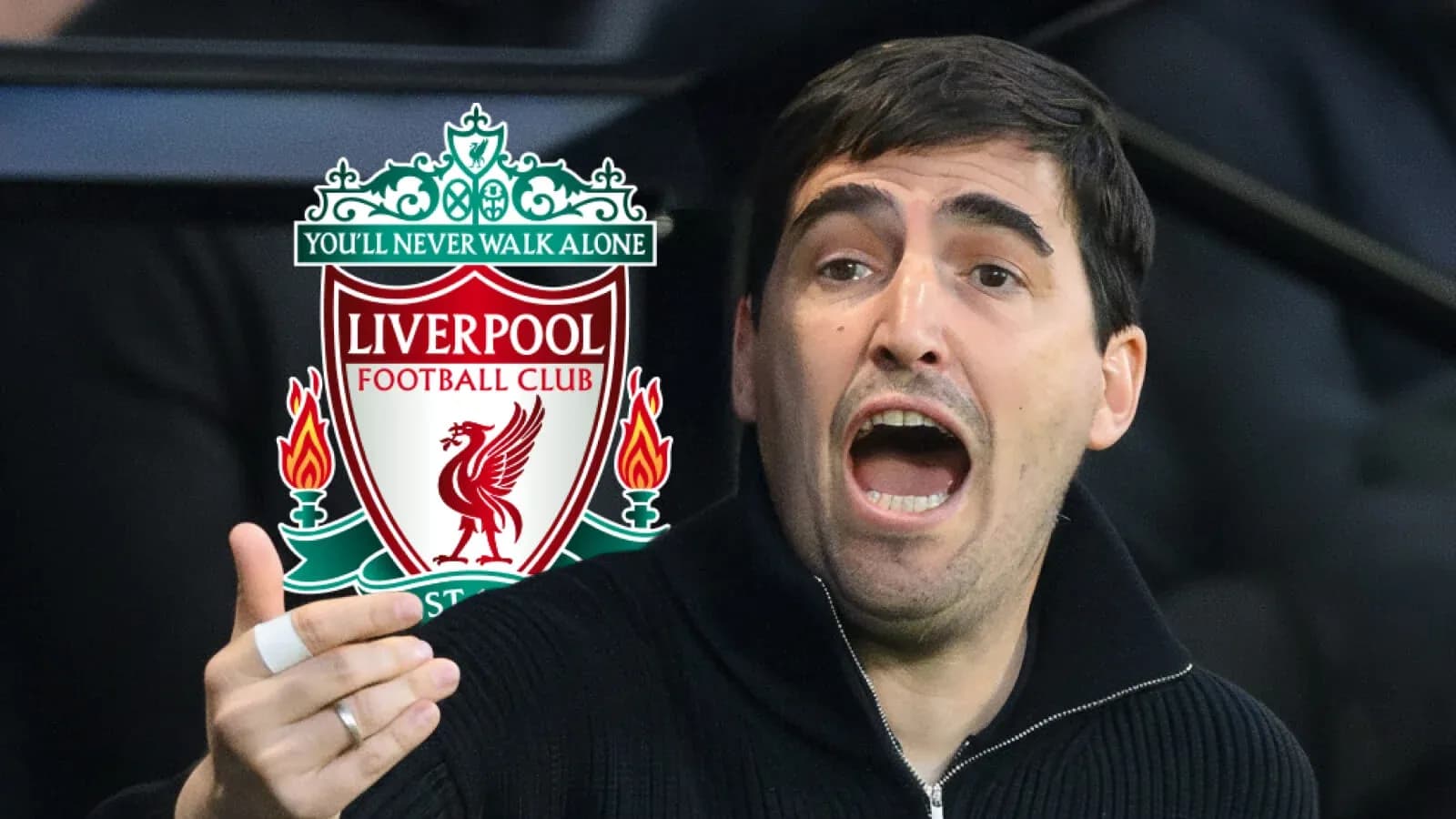 Trener Liverpool FC o'z fikrlarini bildirayotgan Trener Liverpool FC o'z fikrlarini bildirayotgan