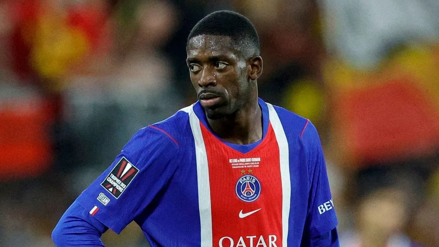 Futbolchi PSG formasida o'yinda ishtirok etmoqda Futbolchi PSG formasida o'yinda ishtirok etmoqda
