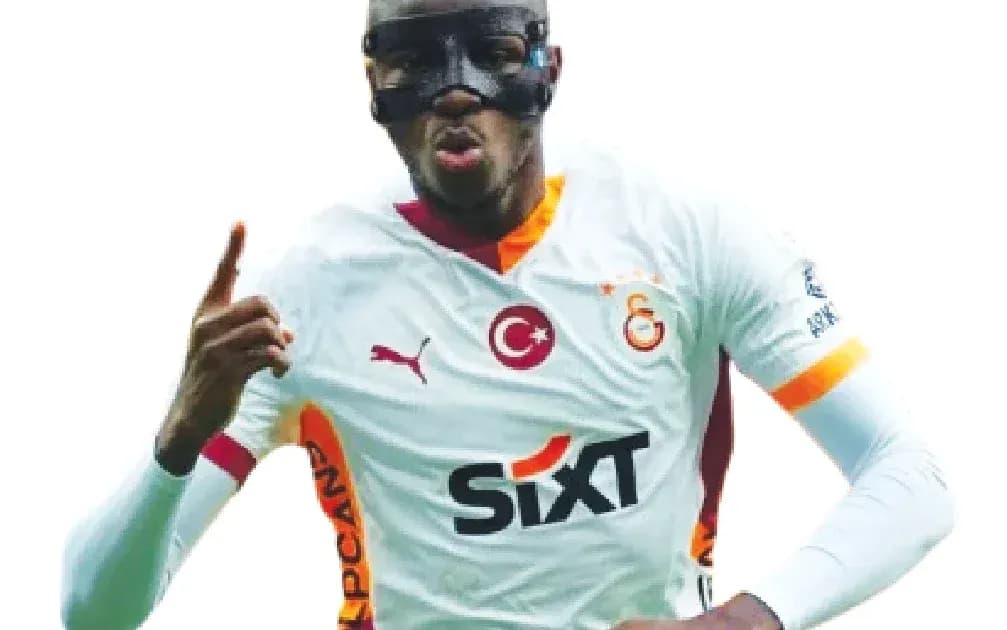 Futbolchi gol urganidan keyin nishonlayapti Futbolchi gol urganidan keyin nishonlayapti