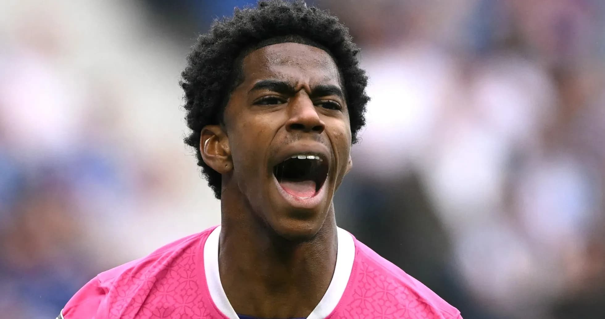 Goalkeeper shouting during a football match Goalkeeper shouting during a football match