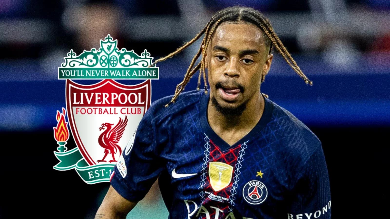 Futbolchi PSG formasida harakatda Futbolchi PSG formasida harakatda